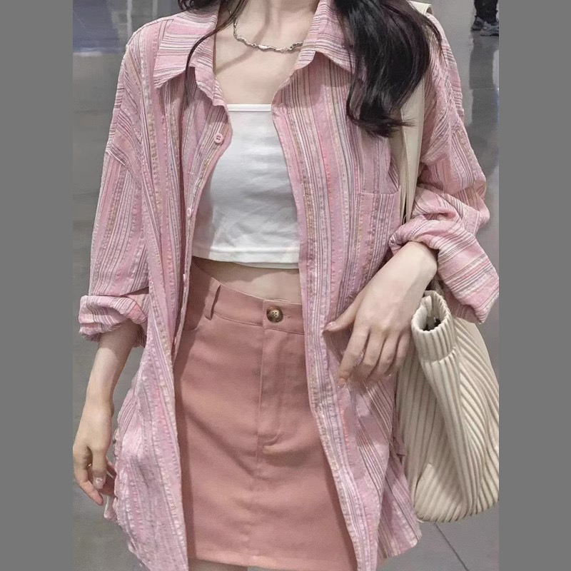 2024春裝新款大碼女裝韓國chic粉色條紋襯衫設計感慵懶風防曬襯衣