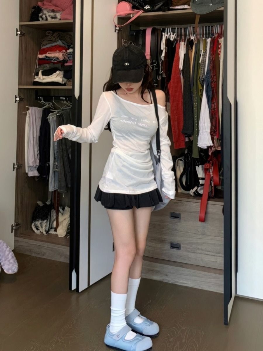 已出貨 韓版字母印花露肩長袖t恤女設計感小眾新款防曬薄款修身