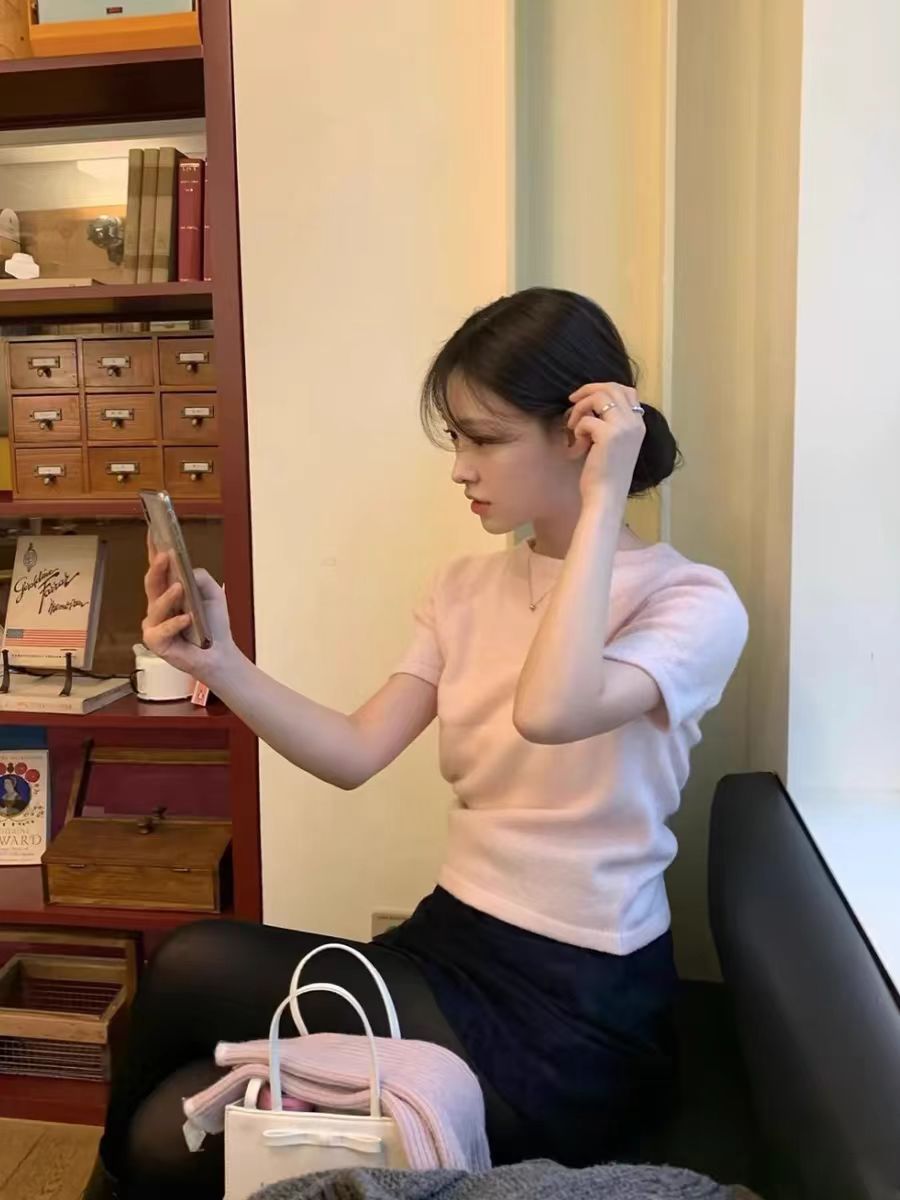 粉色薄款正肩針織短袖t恤女春秋夏季修身顯瘦設計感小眾體恤上衣