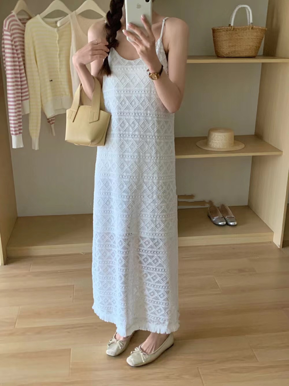 小清新流蘇溫柔風蕾絲連衣裙女2024春季新款寬鬆顯瘦長款吊帶裙