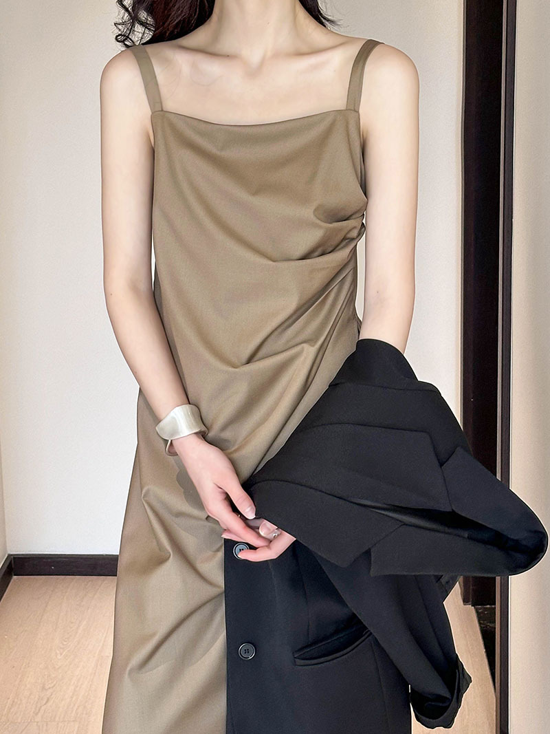 實拍~2024春季新款吊帶連衣裙女款韓系氣質溫柔修身顯瘦裙子