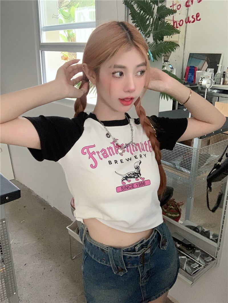 已出貨 高級感別致小眾美式復古t恤短袖女辣妹修身短款上衣