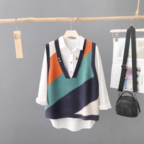 Spring and Autumn 2024 New Women's Outerwear Contrast Color V-Neck Sweater Pullover Knitwear Stacked Vest Vest Women's Waistcoat