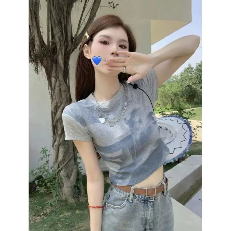 已出貨 美式復古正肩短袖t恤女夏辣妹修身顯瘦露臍短上衣女