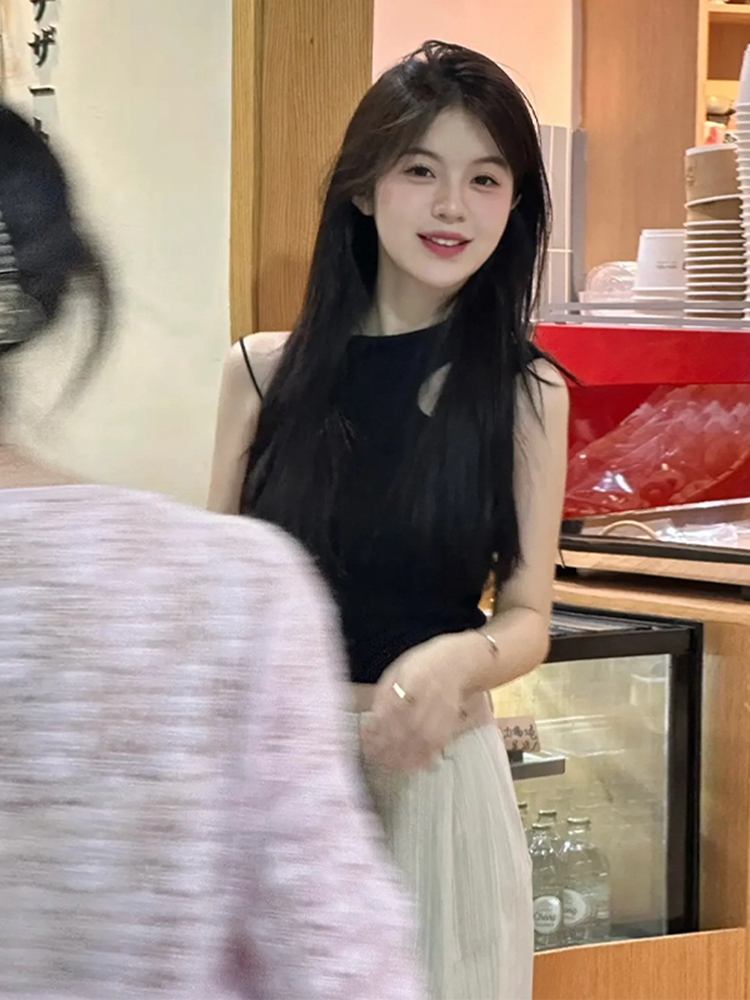 美式黑色斜肩外穿吊帶小背心女夏季2024新款性感甜辣妹無袖短上衣