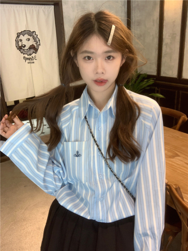 Actual shot of the new Korean style niche design unique vertical striped puff sleeve long-sleeved shirt
