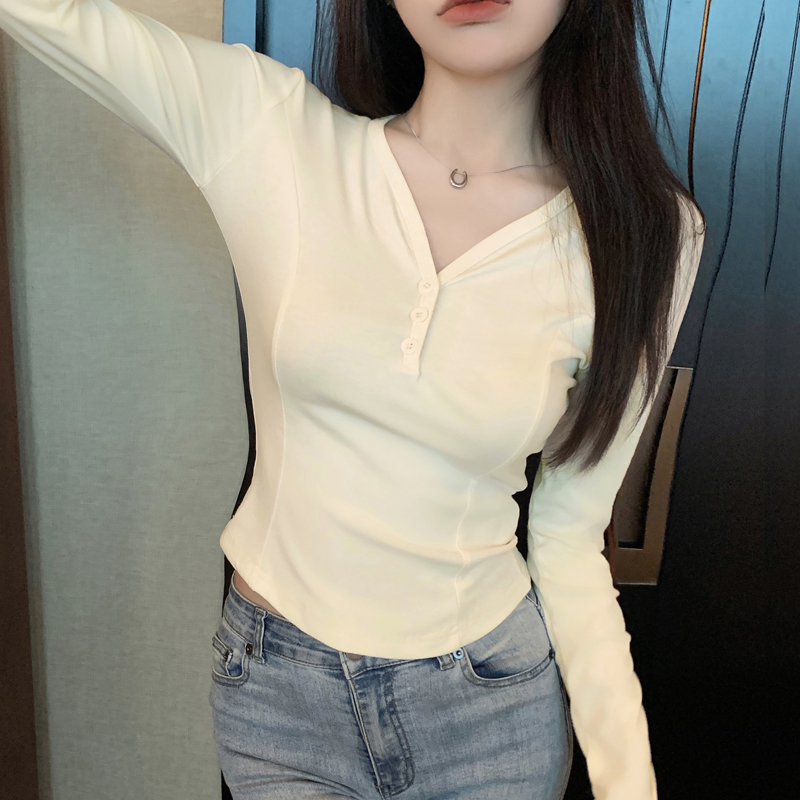 實拍氣質V領紐扣T恤女2024春季新款純色韓版chic修身短款上衣