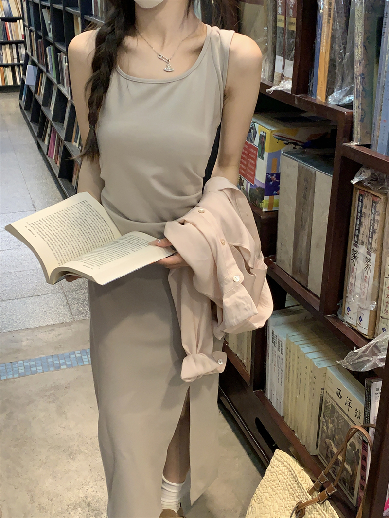 實拍~甜美溫柔風寬鬆純色防嗮襯衫+修身開叉背帶連衣裙兩件套
