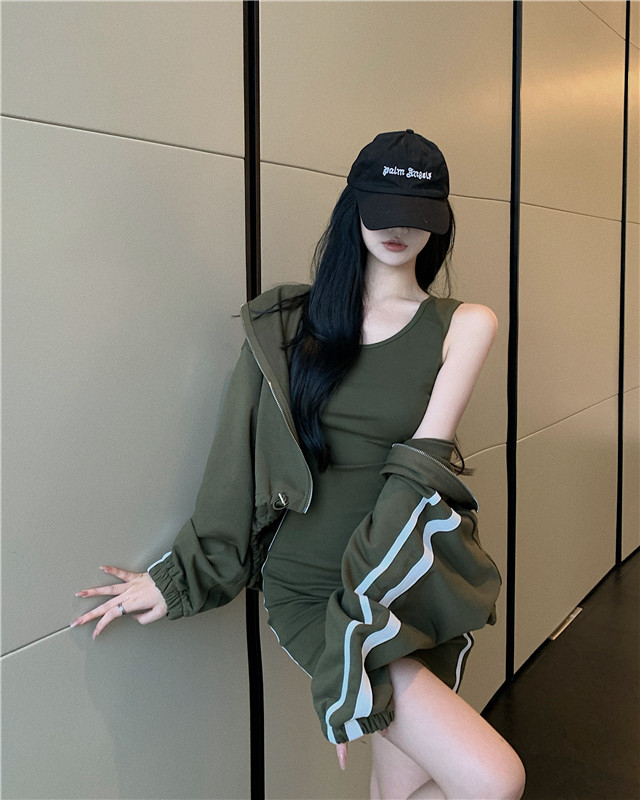 辣妹鹽系套裝女春季薄款拉鏈連帽外套+背心裙兩件套