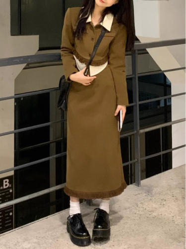 2024 new women's spring clothing with a complete set of playful and lively two-piece suit skirts in autumn and winter Korean dramas