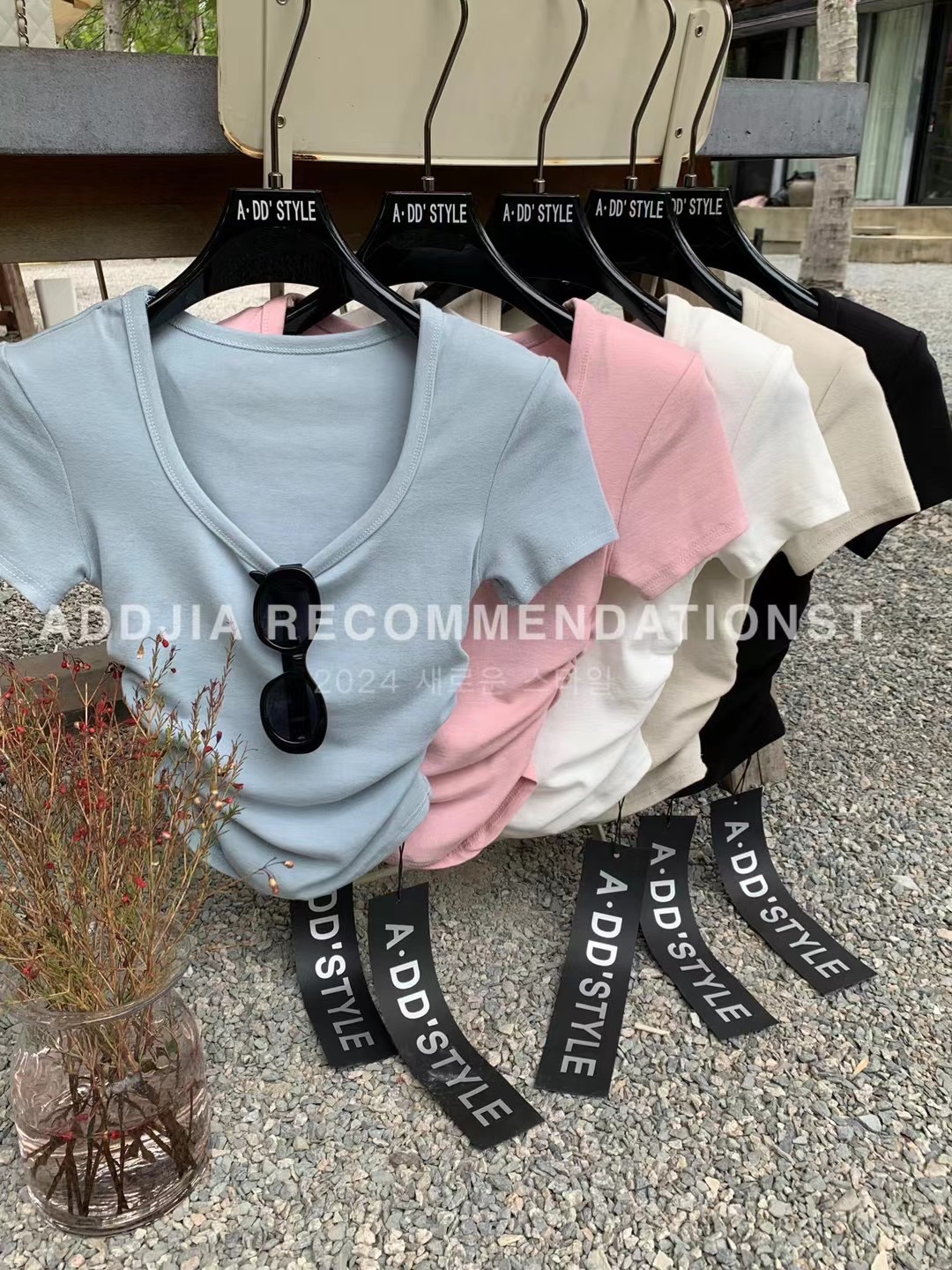 2024 Spring New Hot Girl Round Neck Short Curved Elastic Waist Versatile Design T-Shirt Bottoming Top for Women