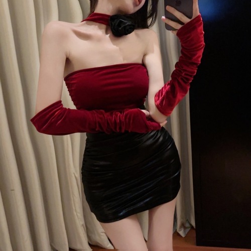Real shot of contrasting color stitching PU leather halterneck dress with sleeves, slim fit and hip-hugging short skirt
