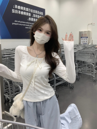 Actual shot of spring Korean style sweet bow stitching lace design solid color long-sleeved T-shirt women's top