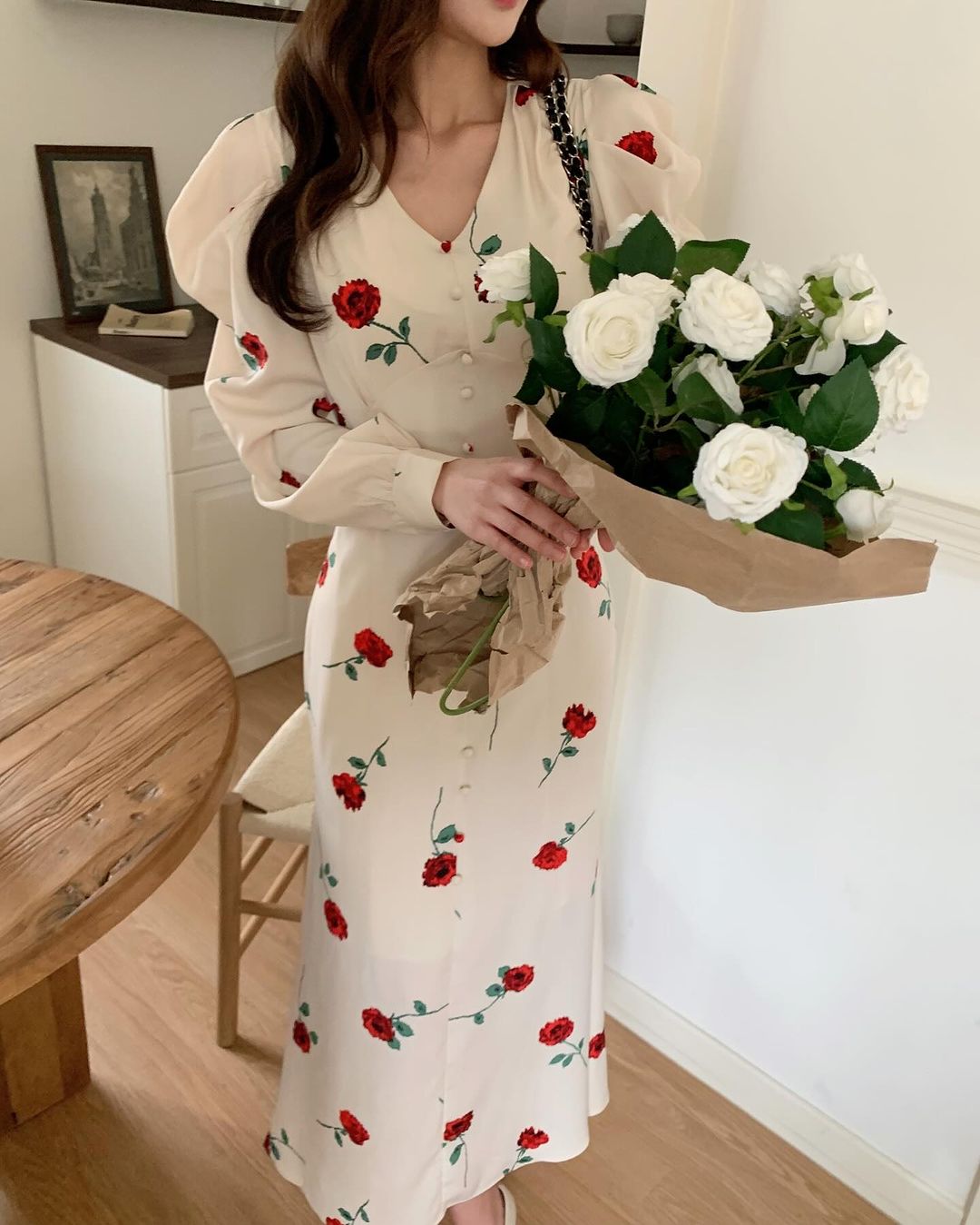 韓國chic春季法式復古V領單排扣系帶收腰顯瘦玫瑰碎花連衣裙女