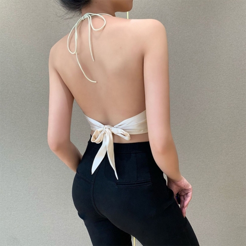 Internet celebrity sexy inner wear with halter neck square scarf personalized camisole female summer pure desire hottie retro irregular top