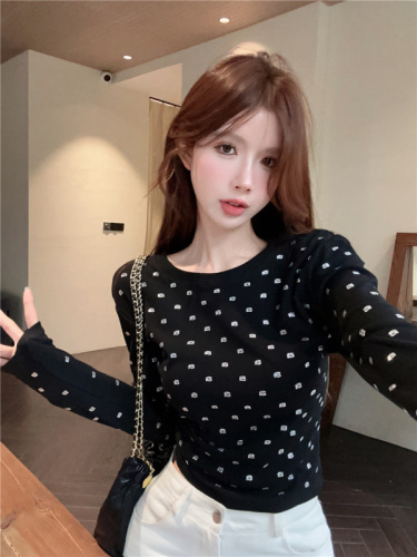 Actual shot ~ 2024 spring new heavy industry style hot diamond a-line Korean version super slim and slim long-sleeved bottoming