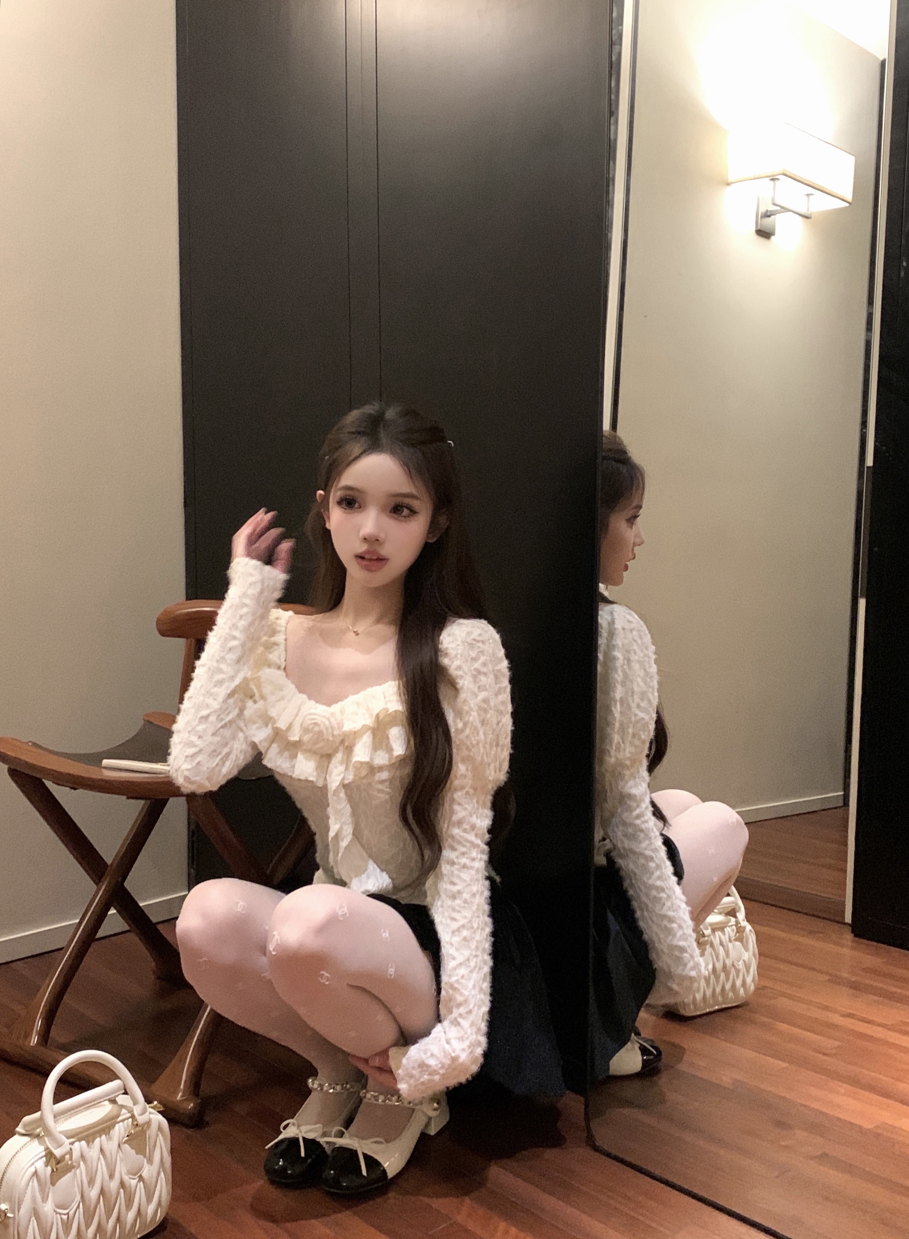 Actual shot of a wealthy daughter, French romantic textured velvet ruffled square-neck rose top + velvet puffy skirt
