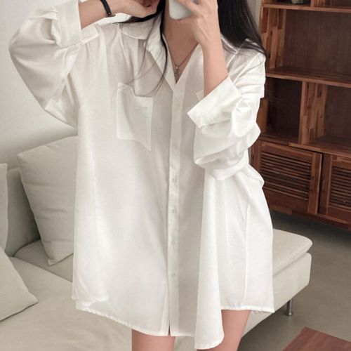 Real shot of large size spring and autumn design layered with casual top white mid-length cardigan shirt
