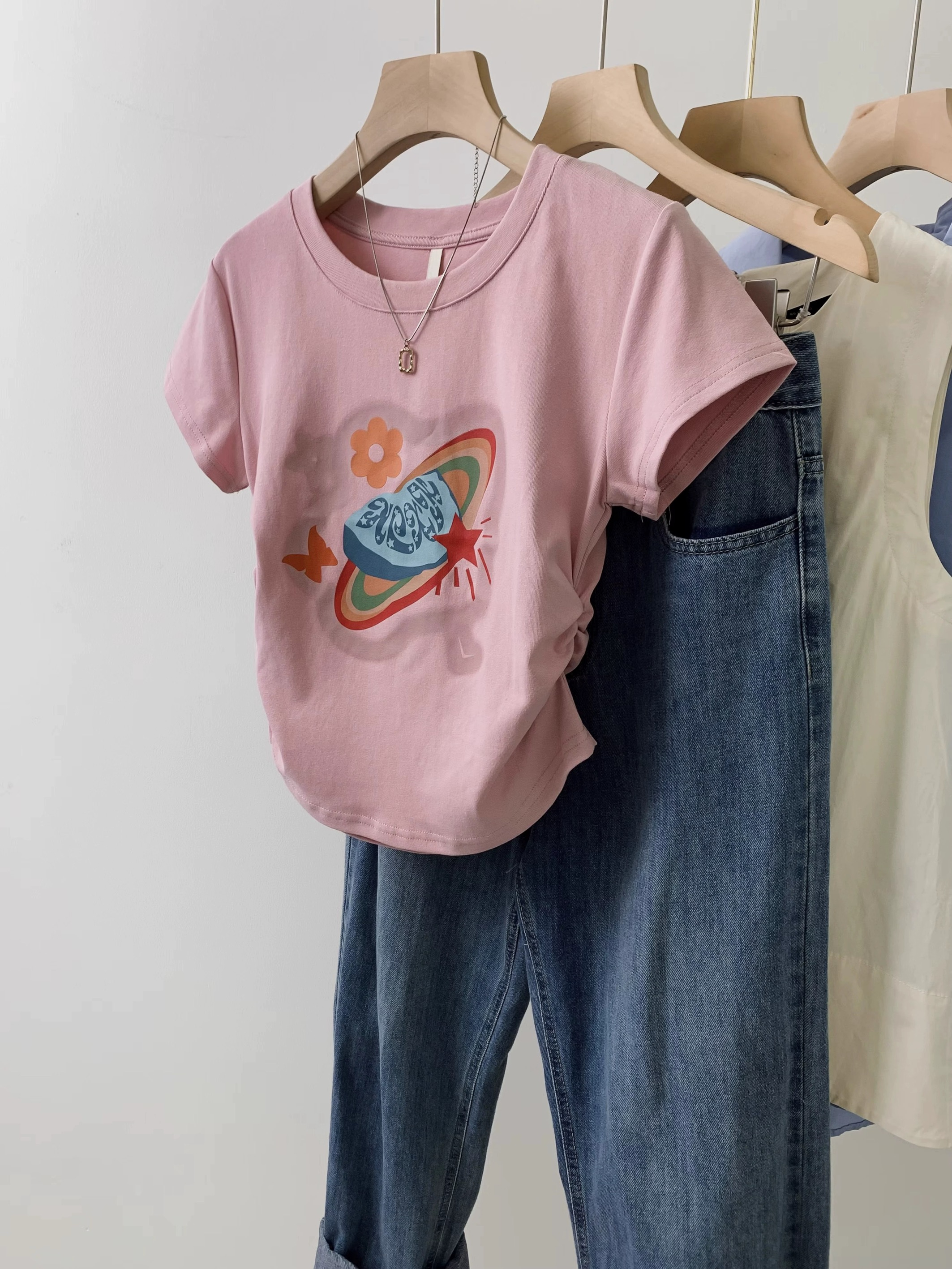 American retro printed pleated T-shirt for women 2024 summer new slim fit raglan chic short top