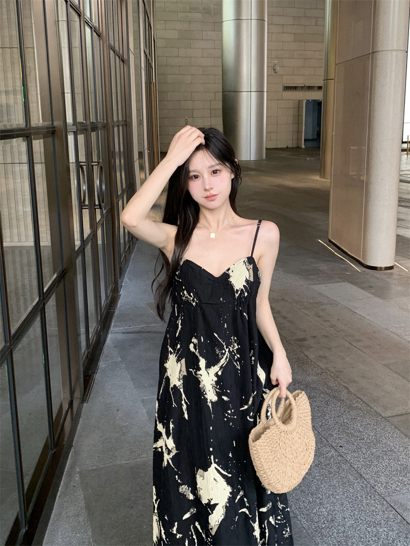 實拍 新款法式吊帶度假碎花連衣長裙子