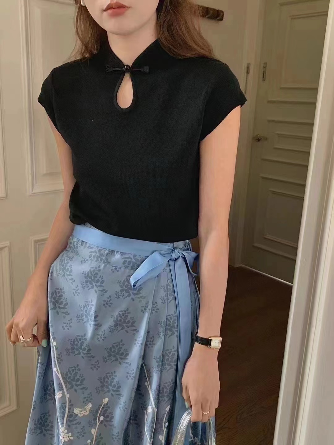 中式盤扣短袖上衣女法式復古文藝設計感純色百搭國風針織半袖夏季