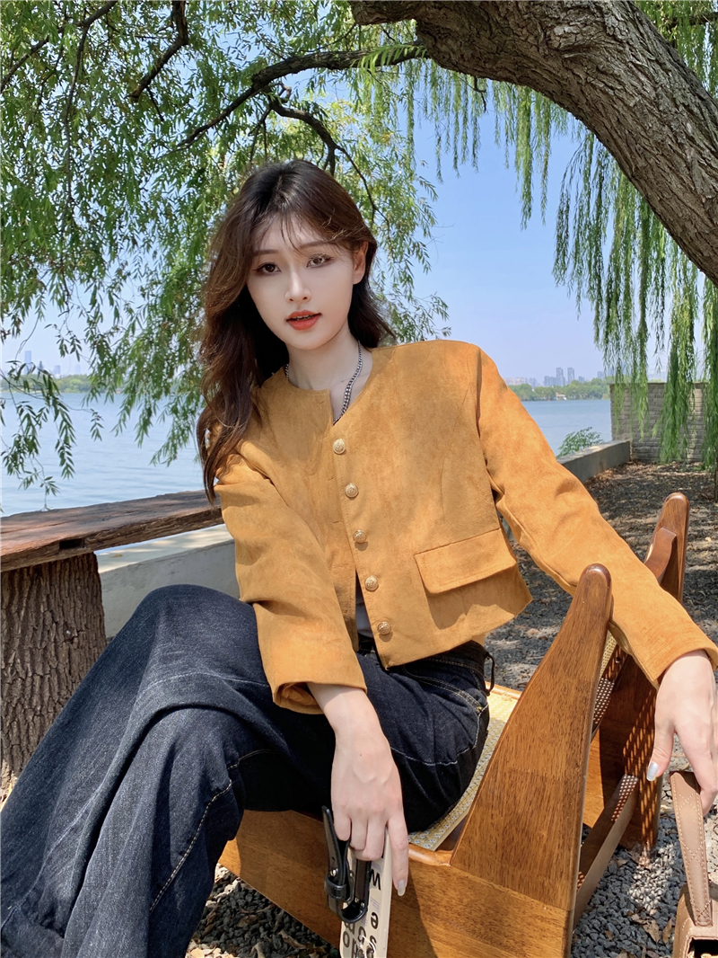 New Korean style deerskin velvet high-end, slim and short jacket for women, real shot