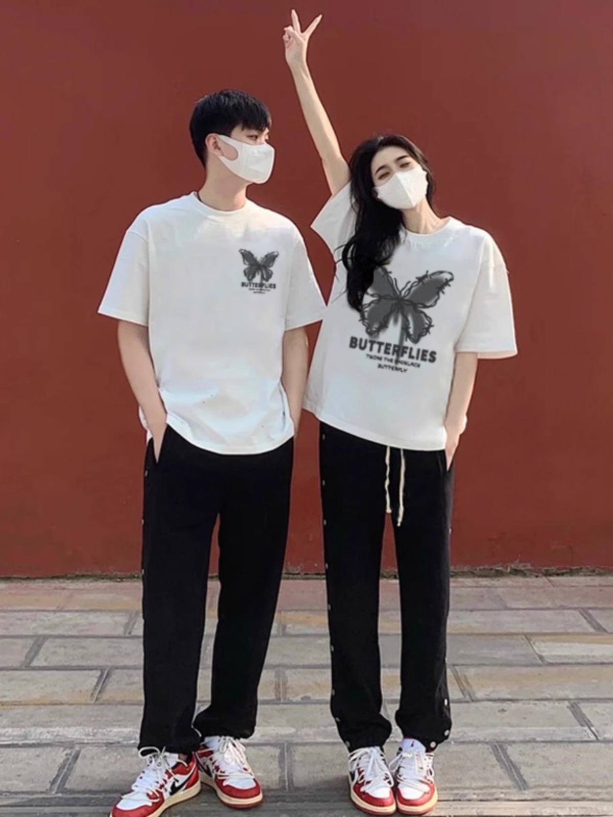 Couple wear 2024 new style super hot high-end early spring and summer T-shirt short-sleeved trendy brand different pure cotton women's clothes
