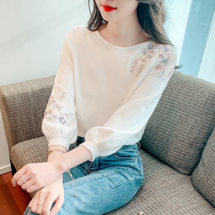 2024春夏新款刺繡針織衫七分袖毛衣女