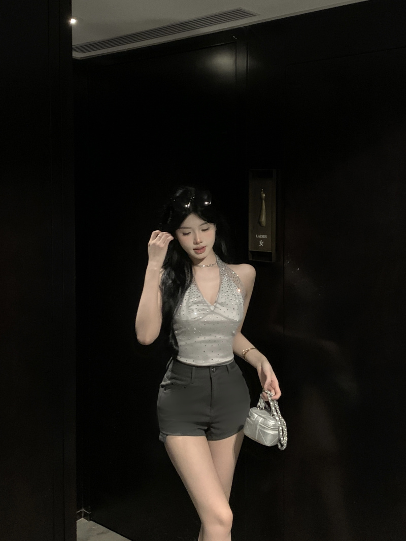 實拍 美式純欲辣妹高級感亮片掛脖吊帶背心夏季短款露背上衣