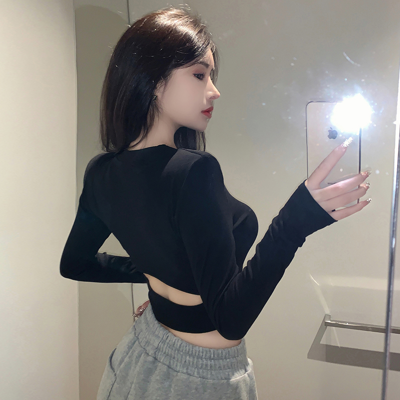 Actual shot, hollow back design, niche, simple, versatile T-shirt, short, slim, early autumn, new top for women
