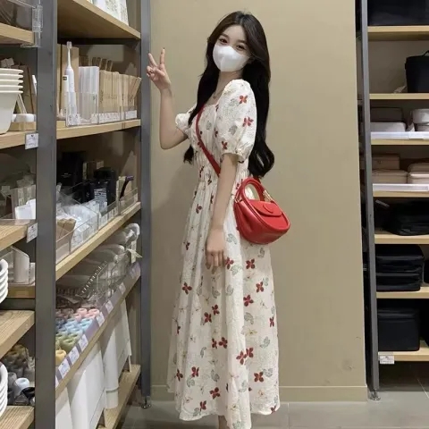 2024年新款甜美方領連衣裙女學生夏季韓版收腰顯瘦碎花小清新森女
