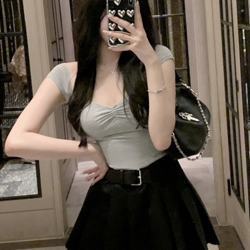 獨特别致小衫性感v領高腰露臍純欲上衣女夏辣妹短款掛脖吊帶外穿