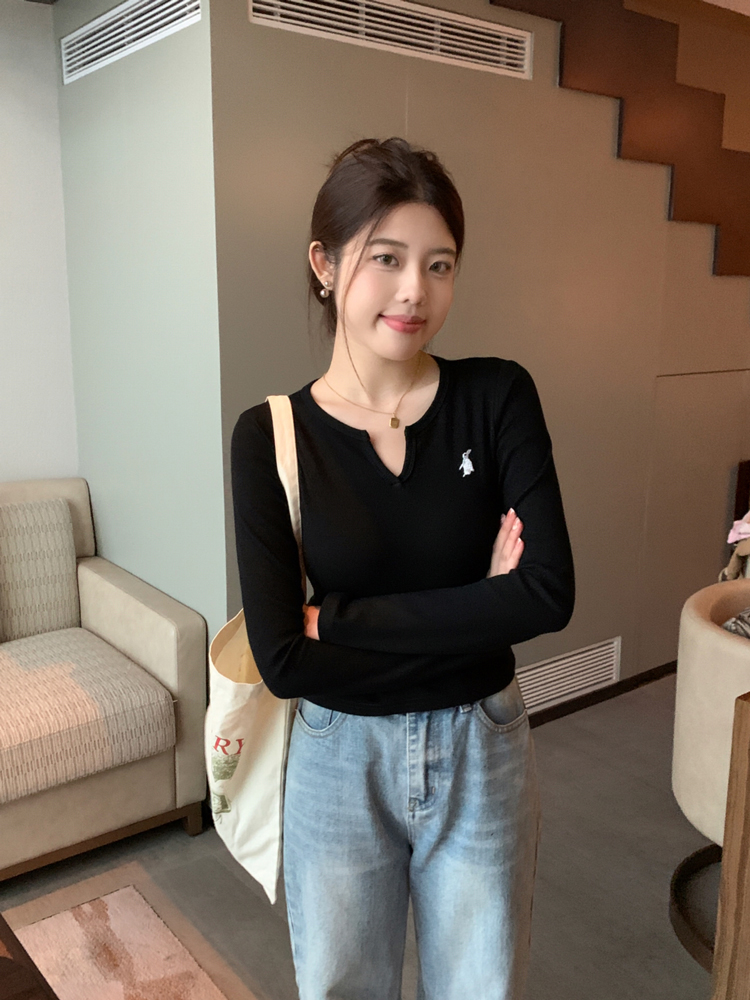 Sweet style rabbit embroidery long-sleeved bottoming shirt T-shirt women's autumn slimming short top solid color