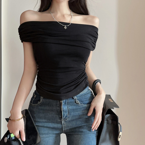 Actual shot of Pure Desire French one-shoulder women's summer dress, new slim fit, off-shoulder, chic and beautiful top