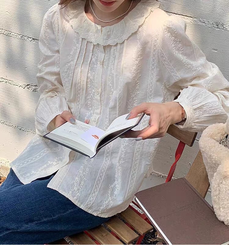 早春新款法式木耳邊娃娃領白色襯衫女春秋文藝日系甜美長袖上衣