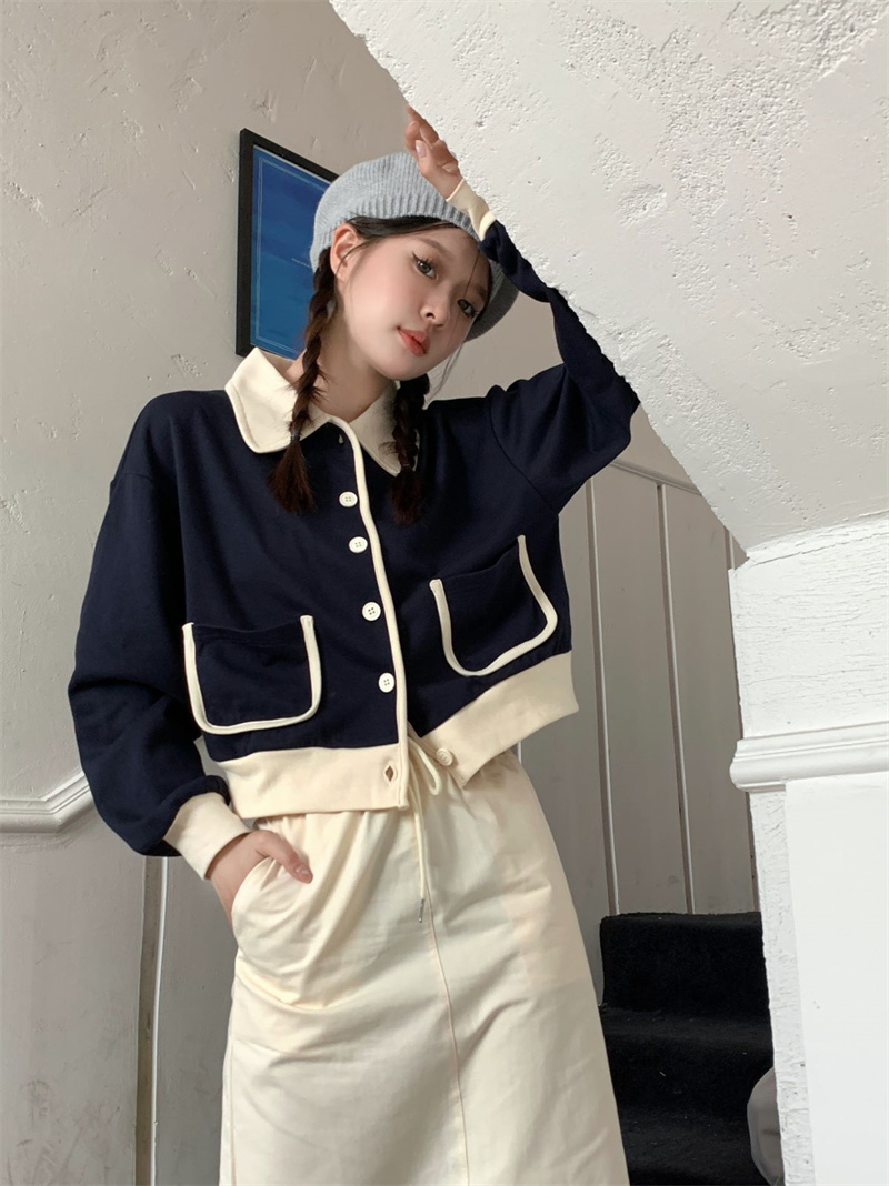 Actual shot ~ Contrasting color fashionable casual short jacket and sweatshirt for women + slimming milky white skirt