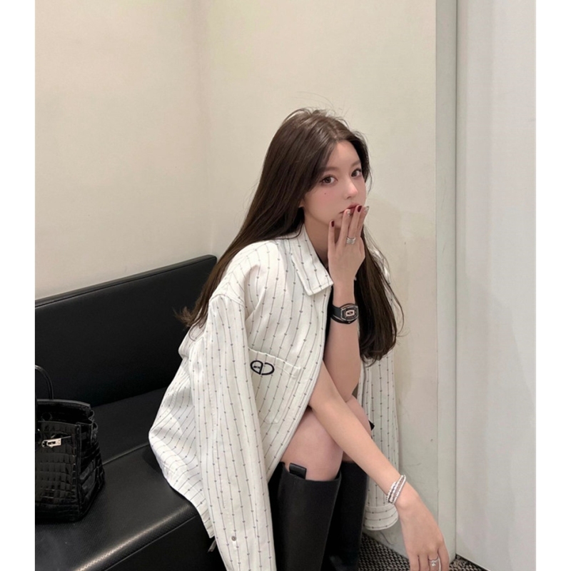 2024 spring new style striped chest, front and back love letter zipper jacket for women, versatile casual long-sleeved jacket