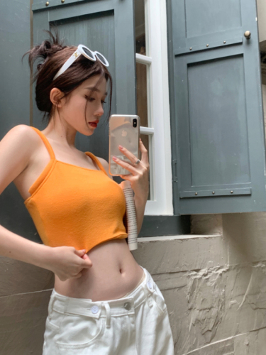 Actual shot of Hot Girl Camisole Knitted Vest Early Spring New Style Bottoming Slimming Short Top