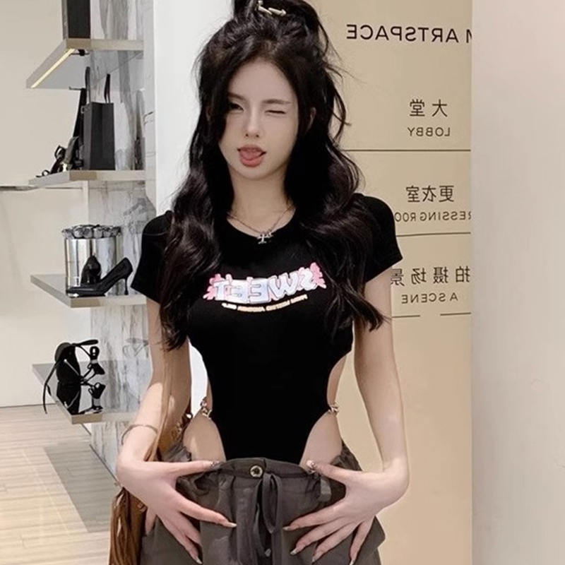 Official photo American hot girl waist chain top summer new jumpsuit slim black short-sleeved T-shirt for women