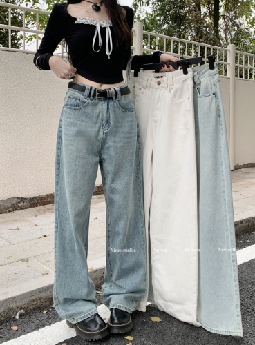 Actual shot of spring three-color wide-leg straight jeans