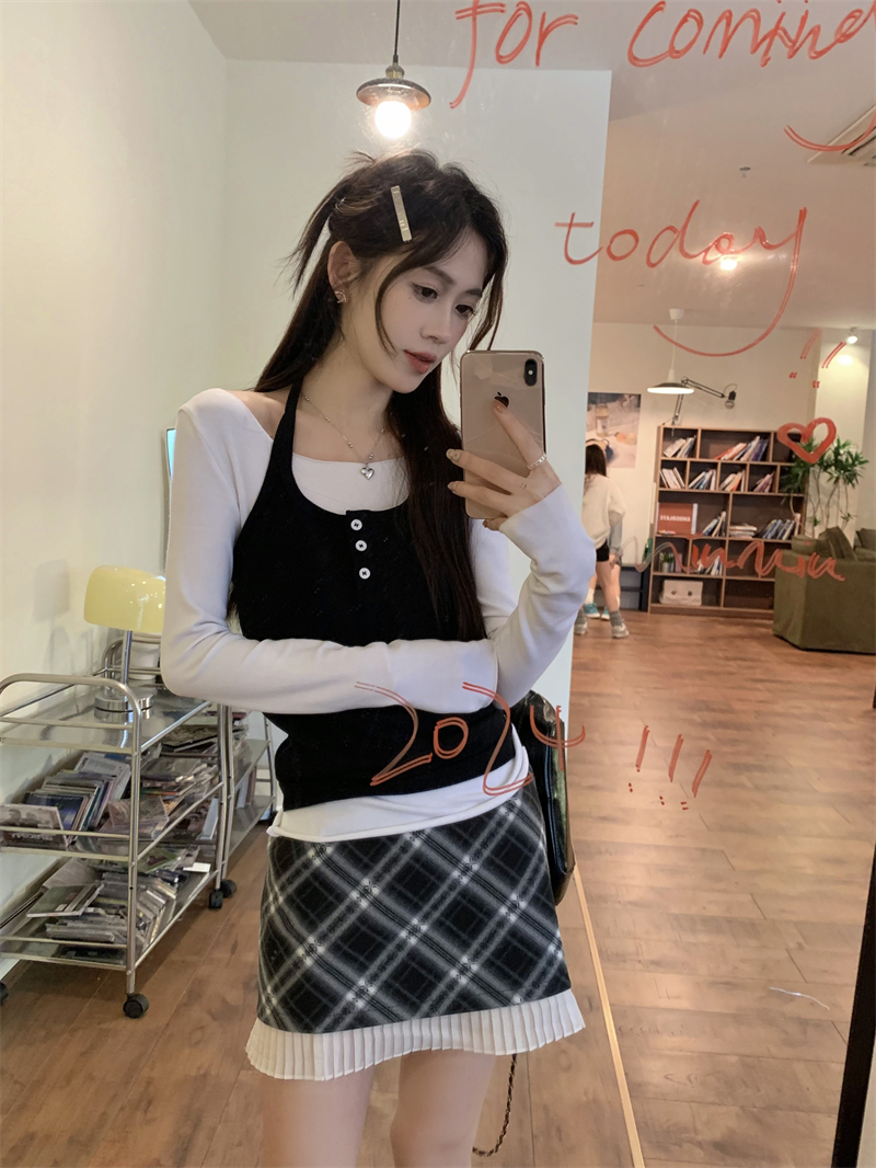 實拍時尚辣妹掛脖假兩件套裝女春季設計感花邊格子半身裙套裝