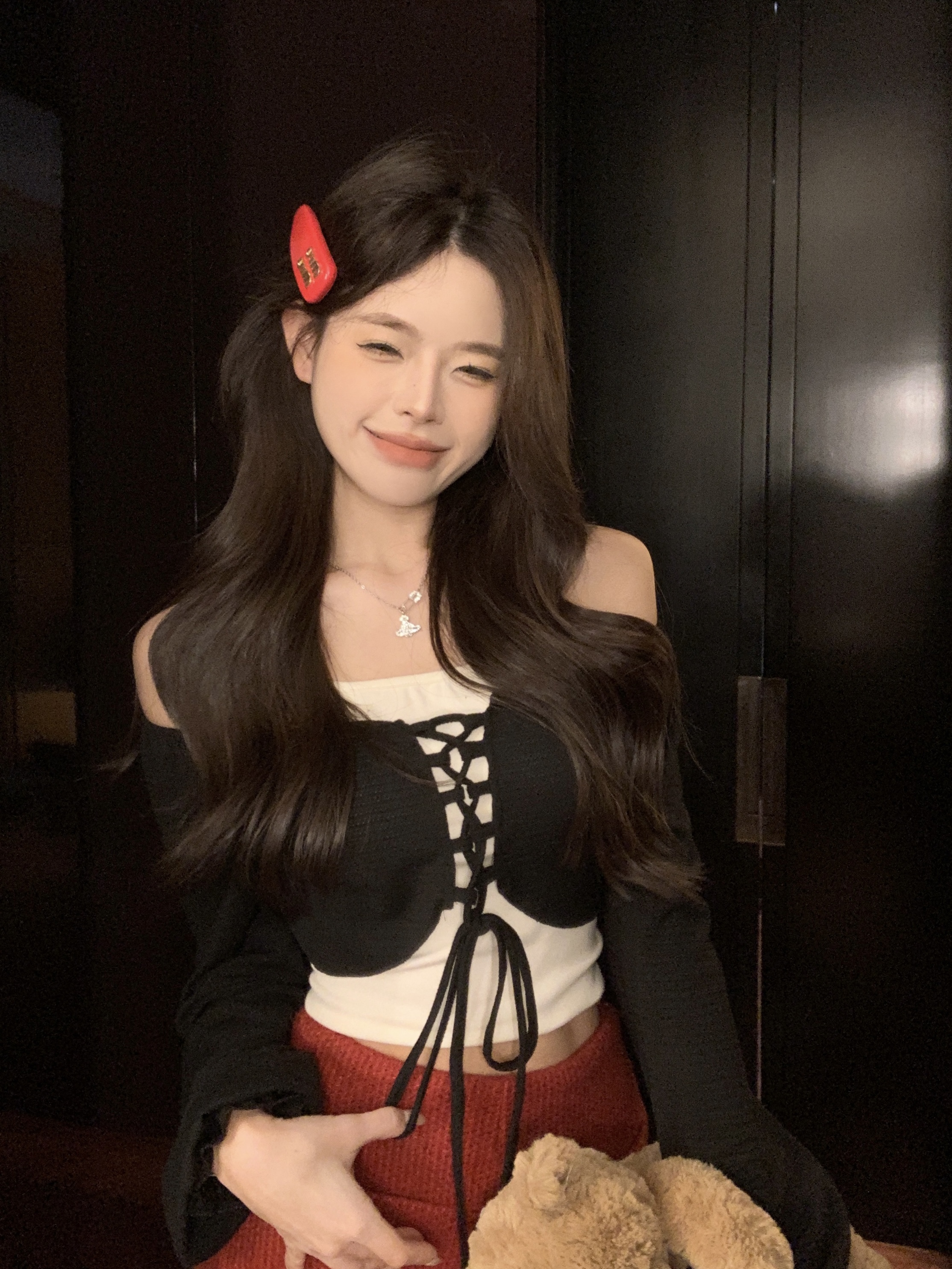 Actual shot of the new sweet and spicy short fake two-piece suspender one-piece collar lace-up slim fit top