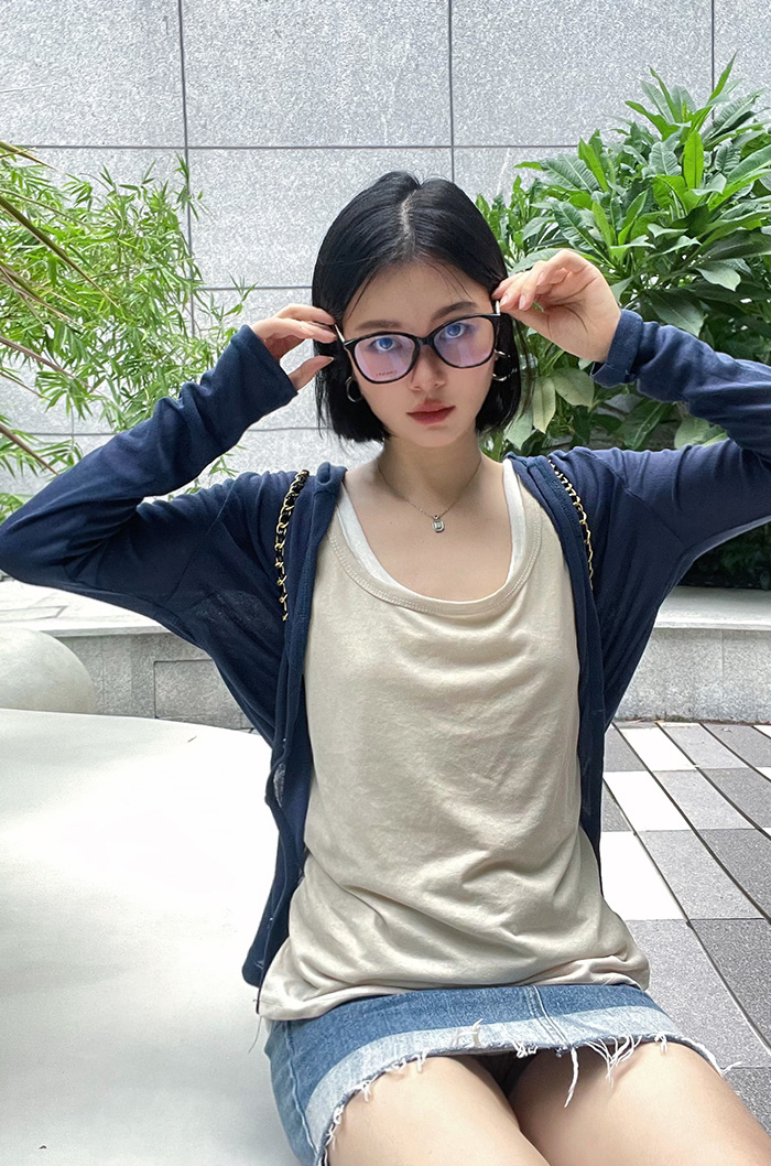 實拍chic連帽排扣開衫外套+疊穿設計感背心