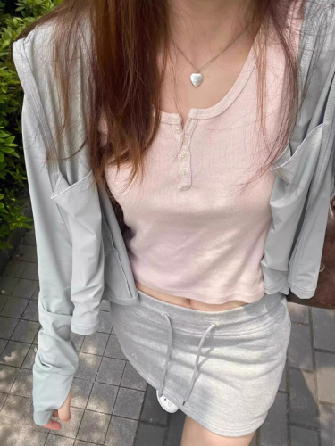 Short-sleeved women's summer petite 2024 new pink shoulder T-shirt design pure cotton high-waisted short top