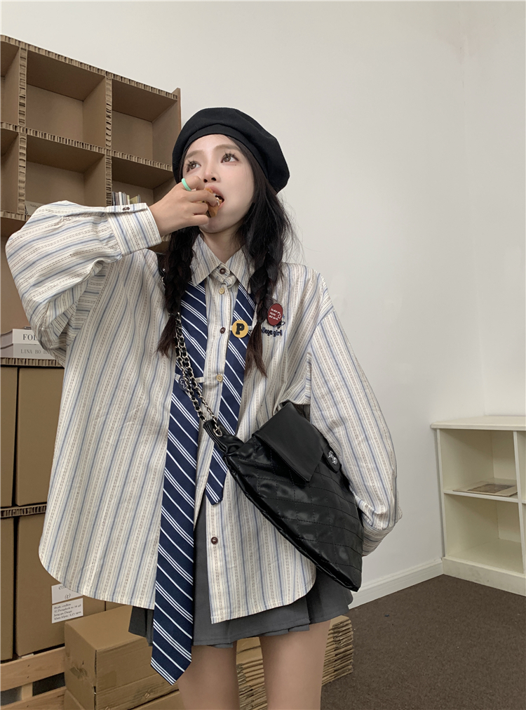 實拍~大碼美式古着vintage感領帶條紋襯衫+皮扣裙春季兩件套