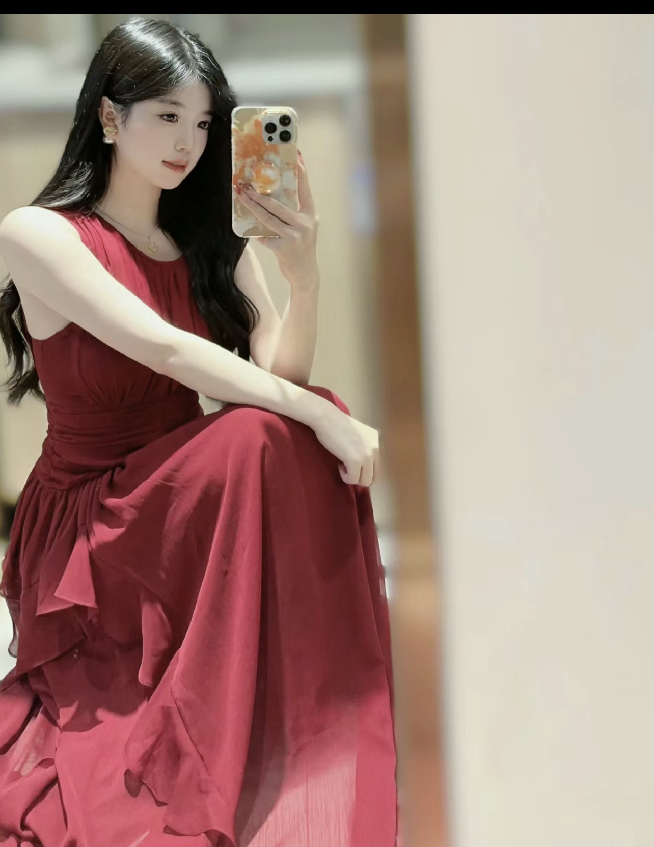 不食人間煙火酒紅色連衣裙女秋季新款無袖氣質收腰長裙