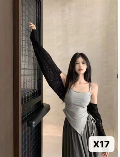 韩国东大门镂空防晒针织开衫女外搭坎肩罩衫长袖上衣潮