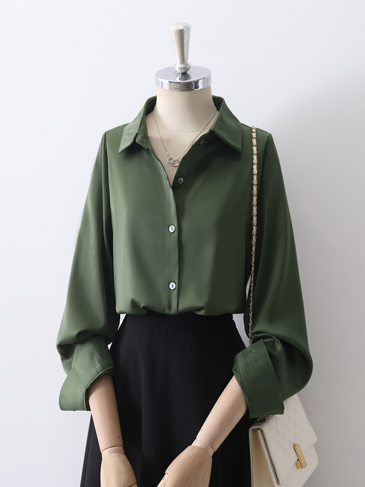 Retro Hong Kong style satin high-end lapel shirt for women in early autumn professional commuting drape long-sleeved chic top