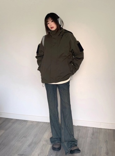 Three-in-one American outdoor windproof hooded jacket for women, thickened, warm, loose and versatile jacket, cotton jacket