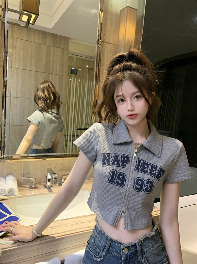 美式復古字母短袖T恤女夏季ins潮拉鏈翻領設計感小眾修身短款上衣